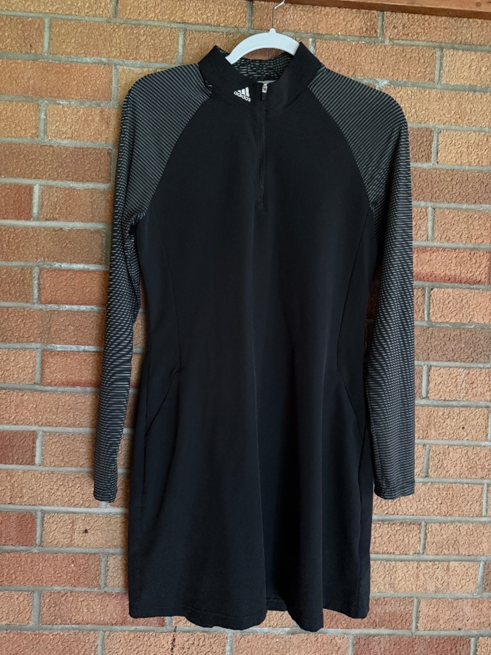 Adidas golf dress S